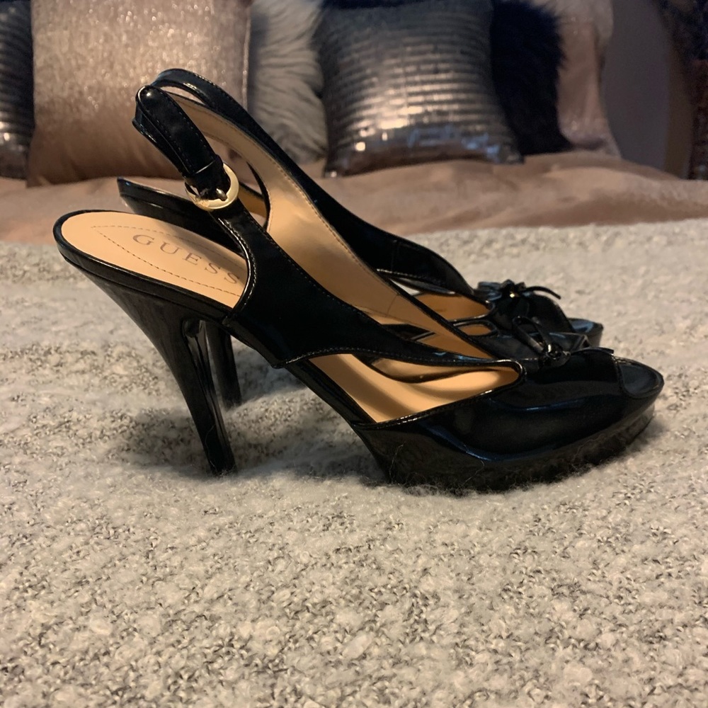 Guess Slingback Pumps